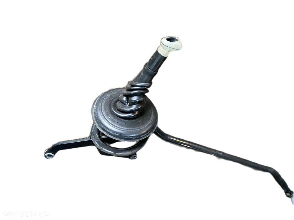 LEWAREK ZMIANY BIEGÓW DRĄŻEK WYBIERAK SKRZYNI BIEGÓW MAN L2000 - 3