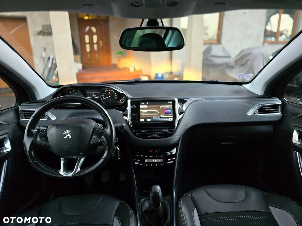 Peugeot 2008 - 25
