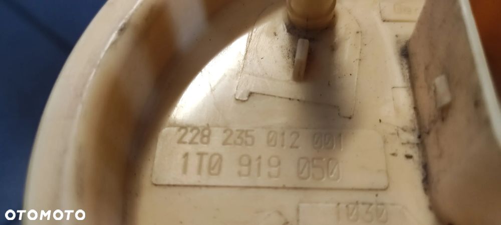 Pompa Paliwa 1T0919050 VW Touran 1.9 2.0 TDI WEBASTO - 2