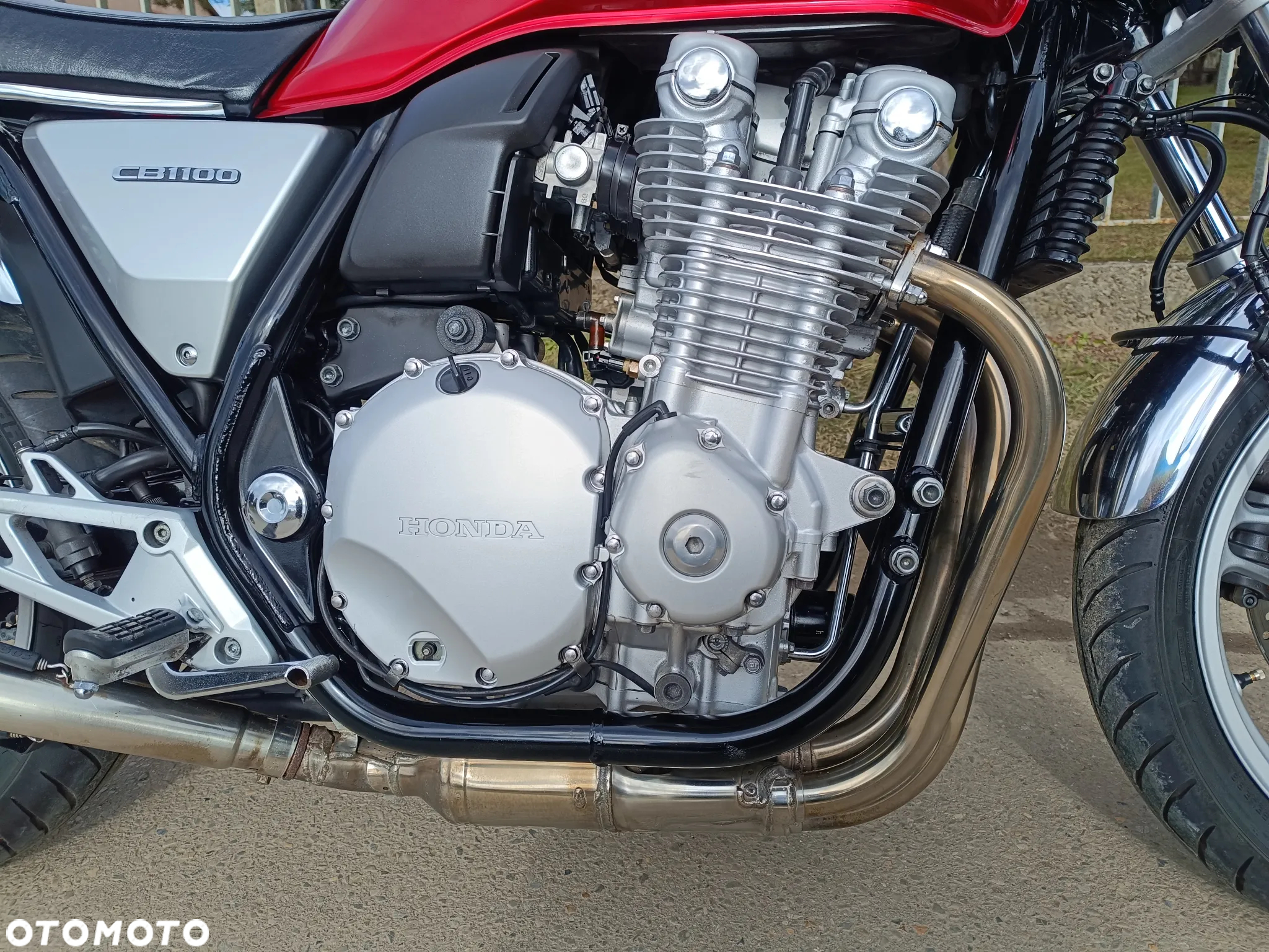 Honda CB - 11