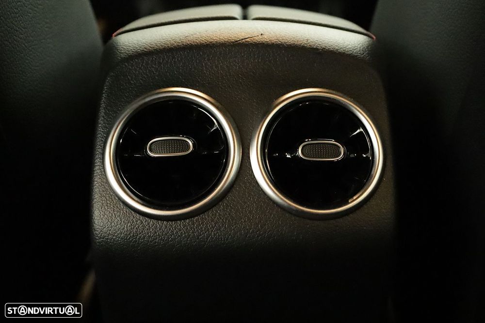 Mercedes-Benz B 250 e AMG Line - 25