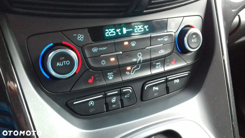 Ford Kuga 2.0 TDCi 4x4 ST-Line - 18