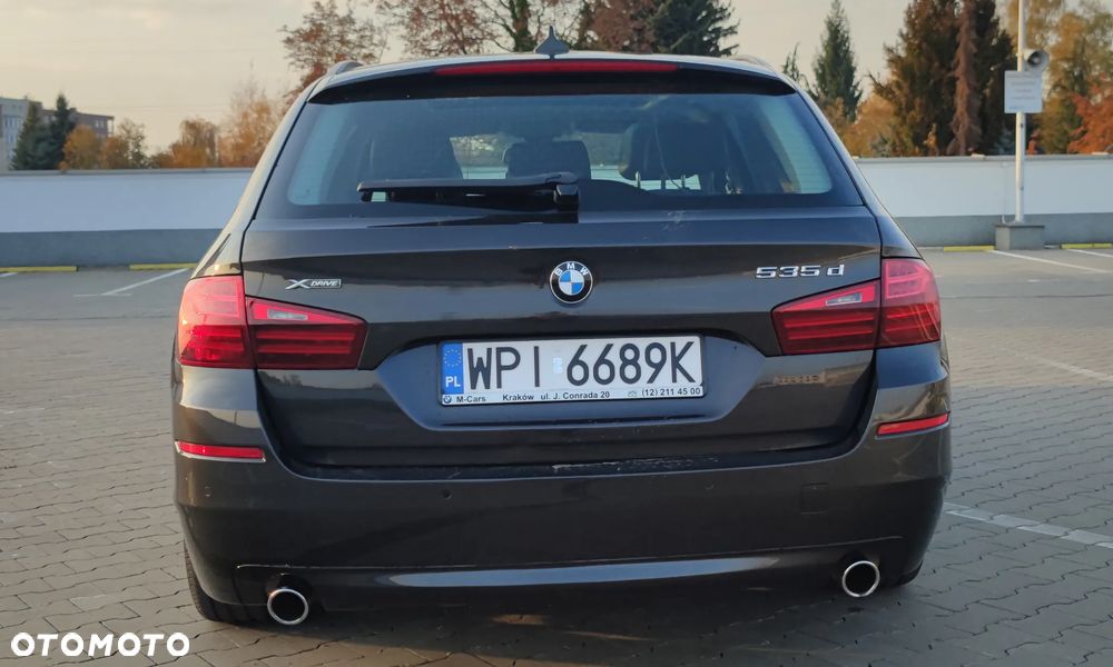 BMW Seria 5 535d xDrive Luxury Line - 36