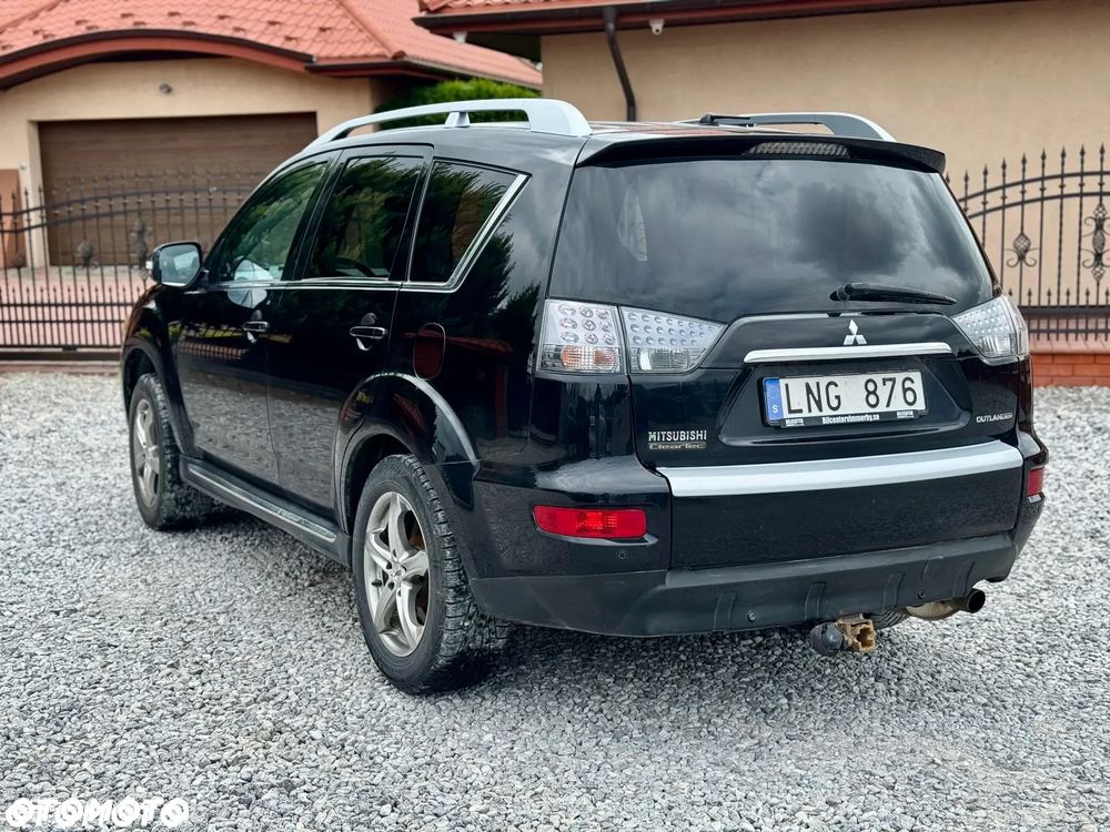 Mitsubishi Outlander 2.4 4WD CVT Intense - 8