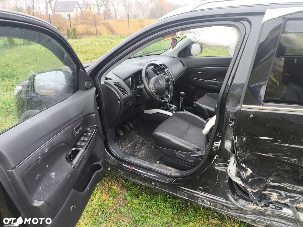 Peugeot 4008 HDI FAP 115 Stop & Start Allure - 10