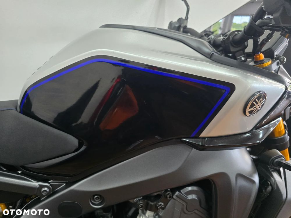 Yamaha MT - 22