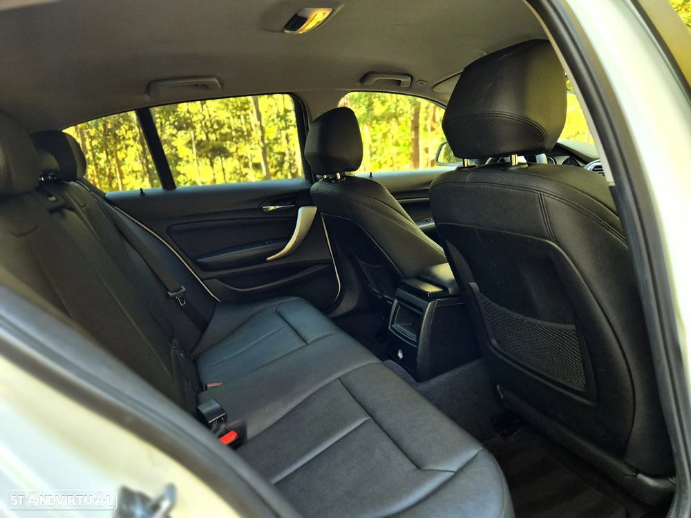 BMW 116 d Aut. Sport Line - 18