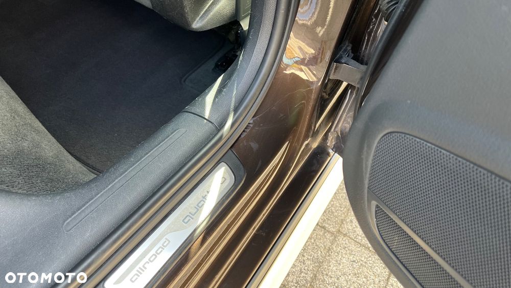 Audi A4 Allroad 2.0 TDI DPF S tronic - 17
