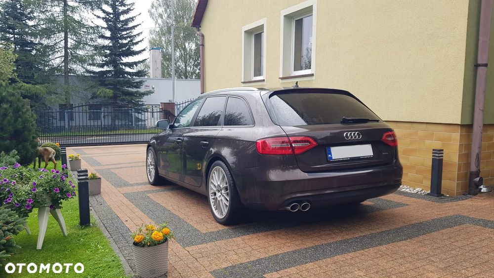 Audi A4 Avant 2.0 TDI Quattro Line S tronic - 6