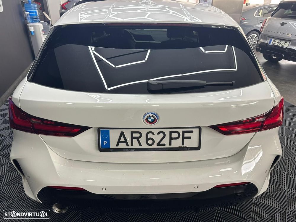 BMW 116 d Pack 50 anos M Auto - 16
