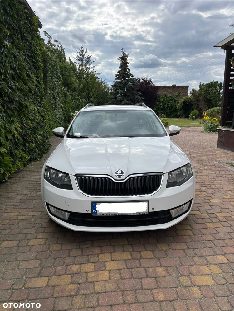 Skoda Octavia 1.6 TDI Ambition - 4