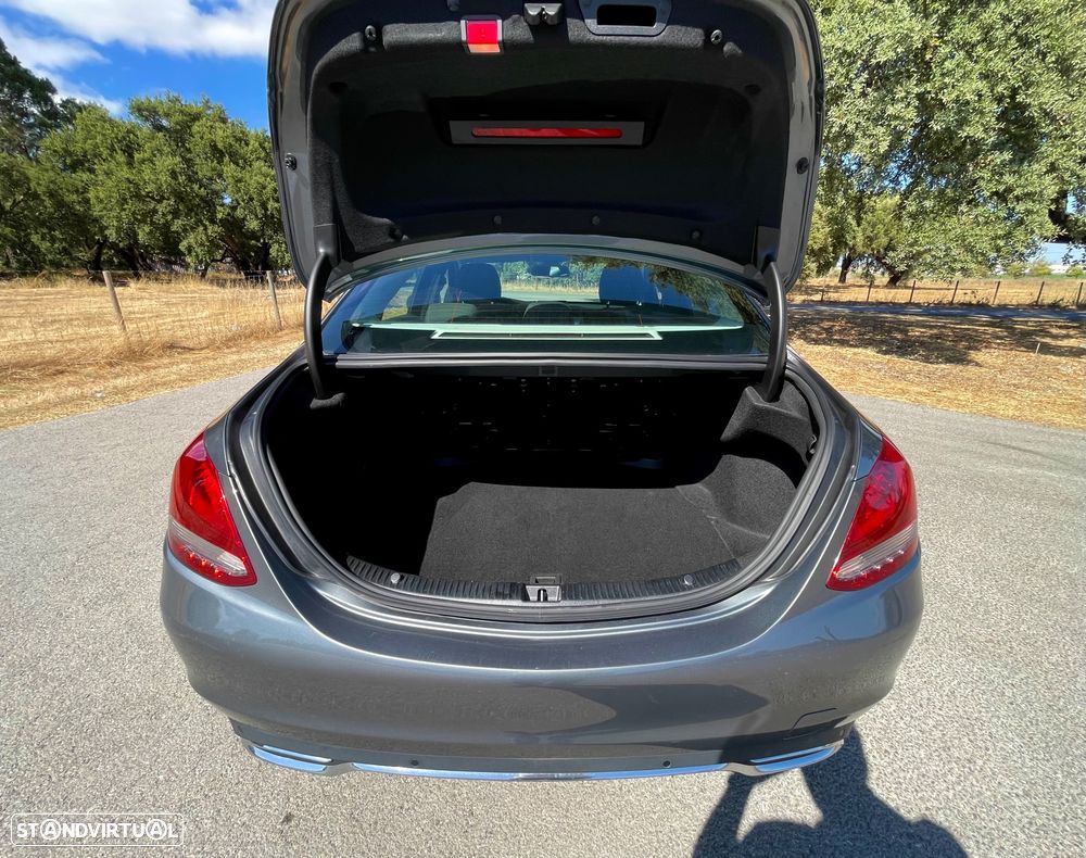 Mercedes-Benz C 200 d Avantgarde - 22
