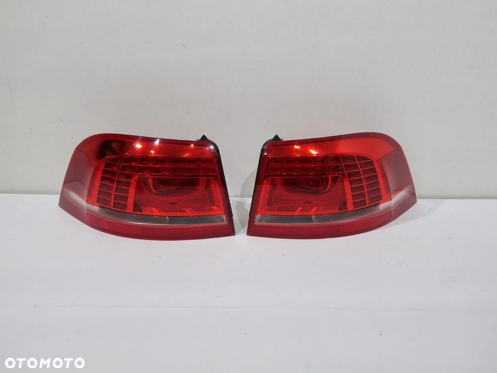 VW PASSAT B7 KOMBI LAMPA TYŁ LEWA PRAWA LED 3AF945207B 3AF945208B EUROPA - 1