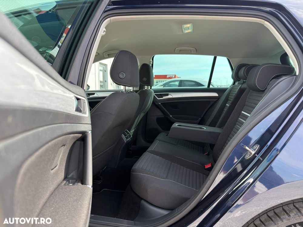 Volkswagen Golf 2.0 BlueTDI Cup - 14