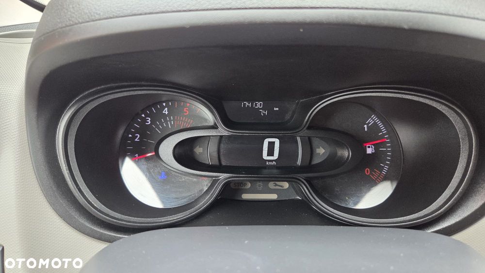 Renault Trafic - 9