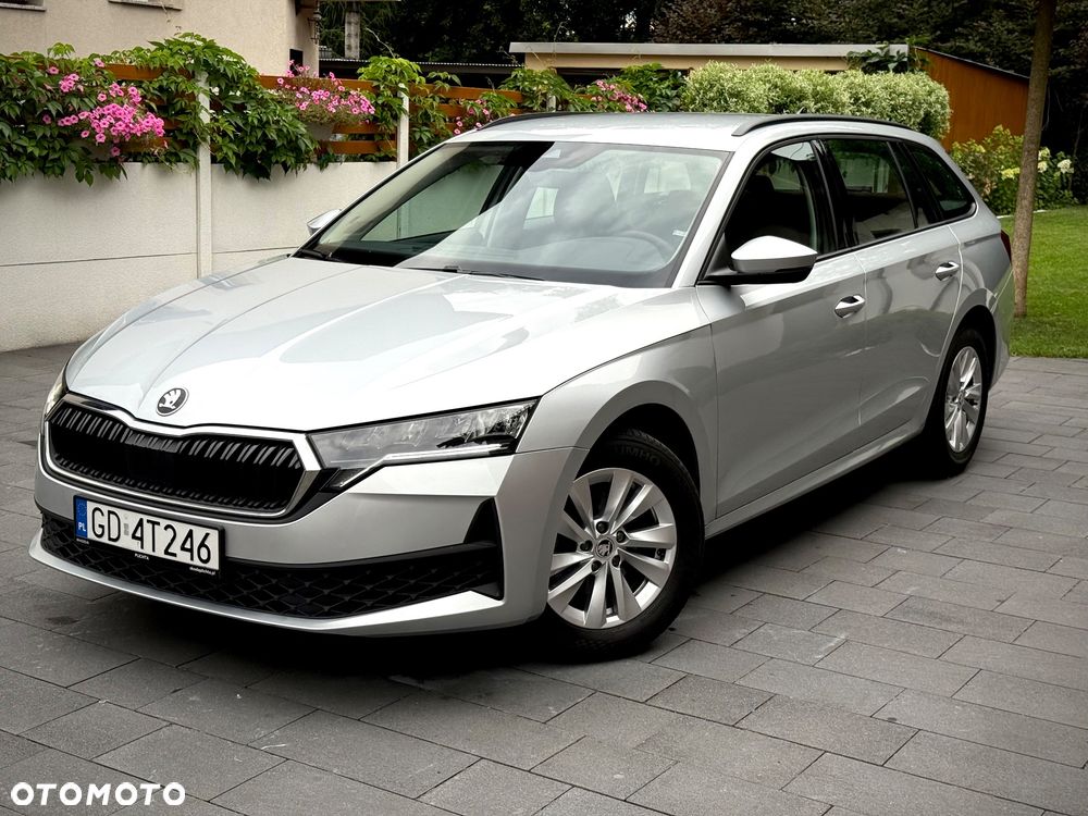 Skoda Octavia - 1