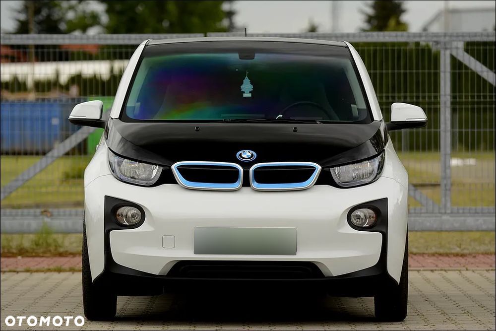 BMW i3 (60 Ah) - 1