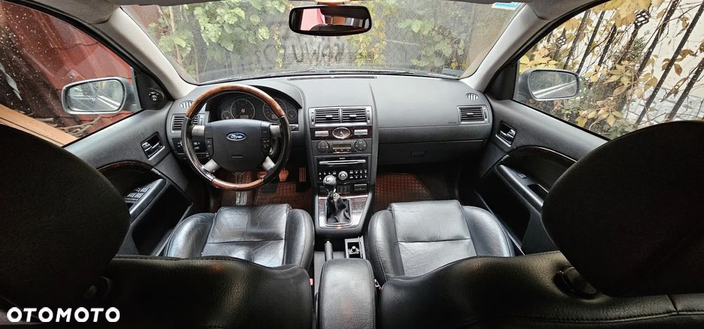 Ford Mondeo 2.0 TDCI Ghia - 6