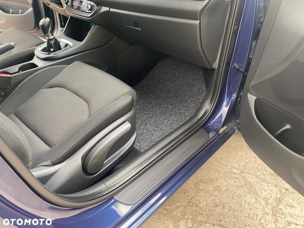 Hyundai i30 1.0 T-GDI Premiere Comfort - 17
