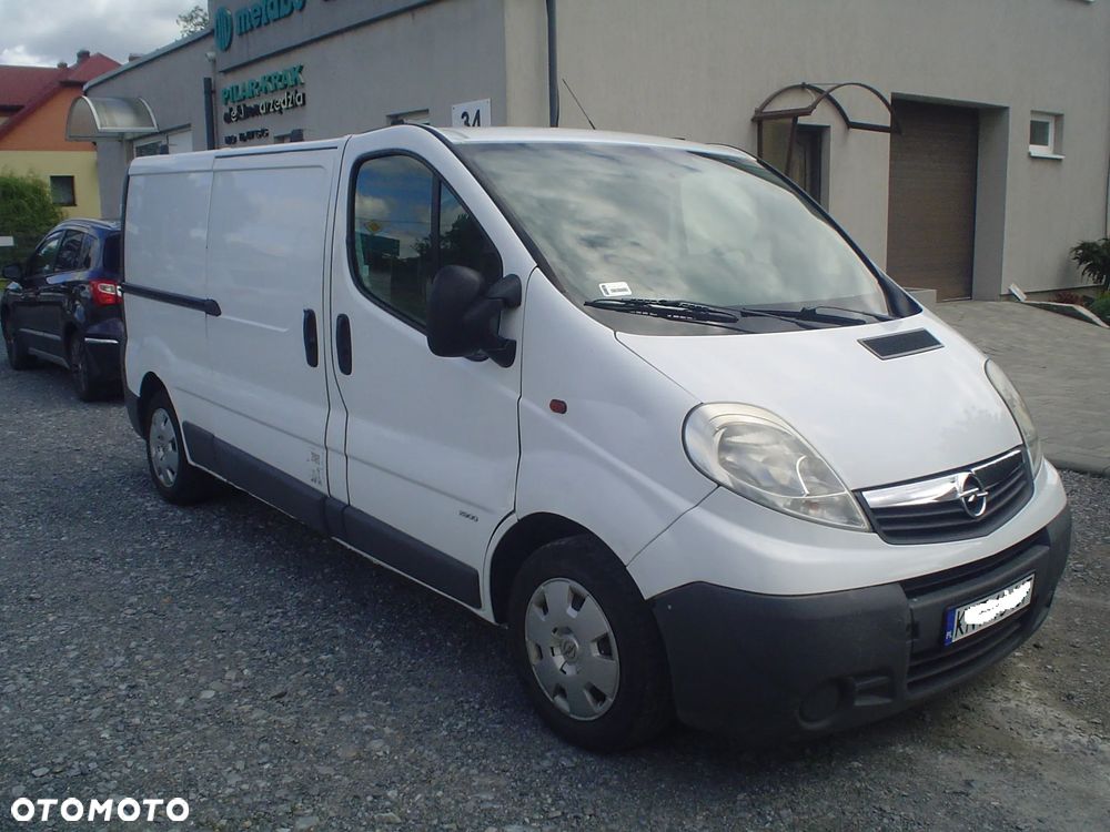 Opel VIVARO - 1