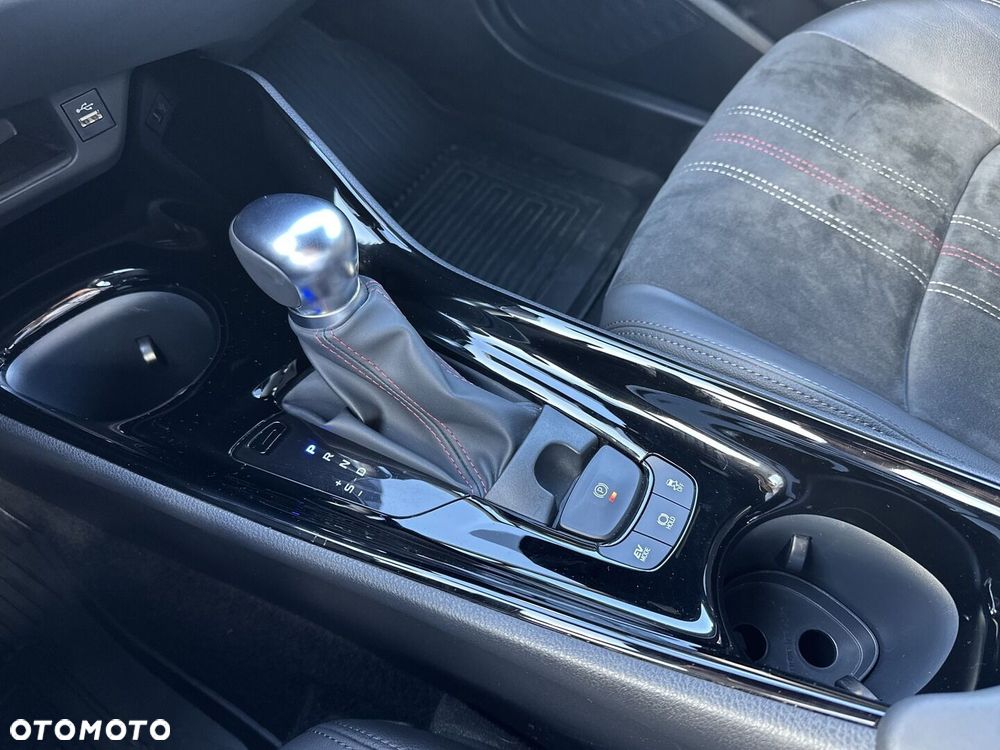 Toyota C-HR 2.0 Hybrid GR Sport - 27