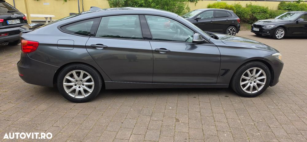 BMW Seria 3 318d M Sport - 7