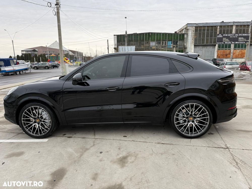 Porsche Cayenne Coupe - 2