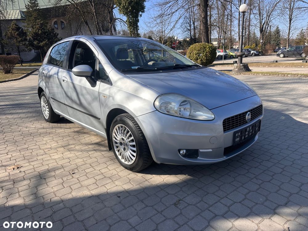 Fiat Grande Punto - 1