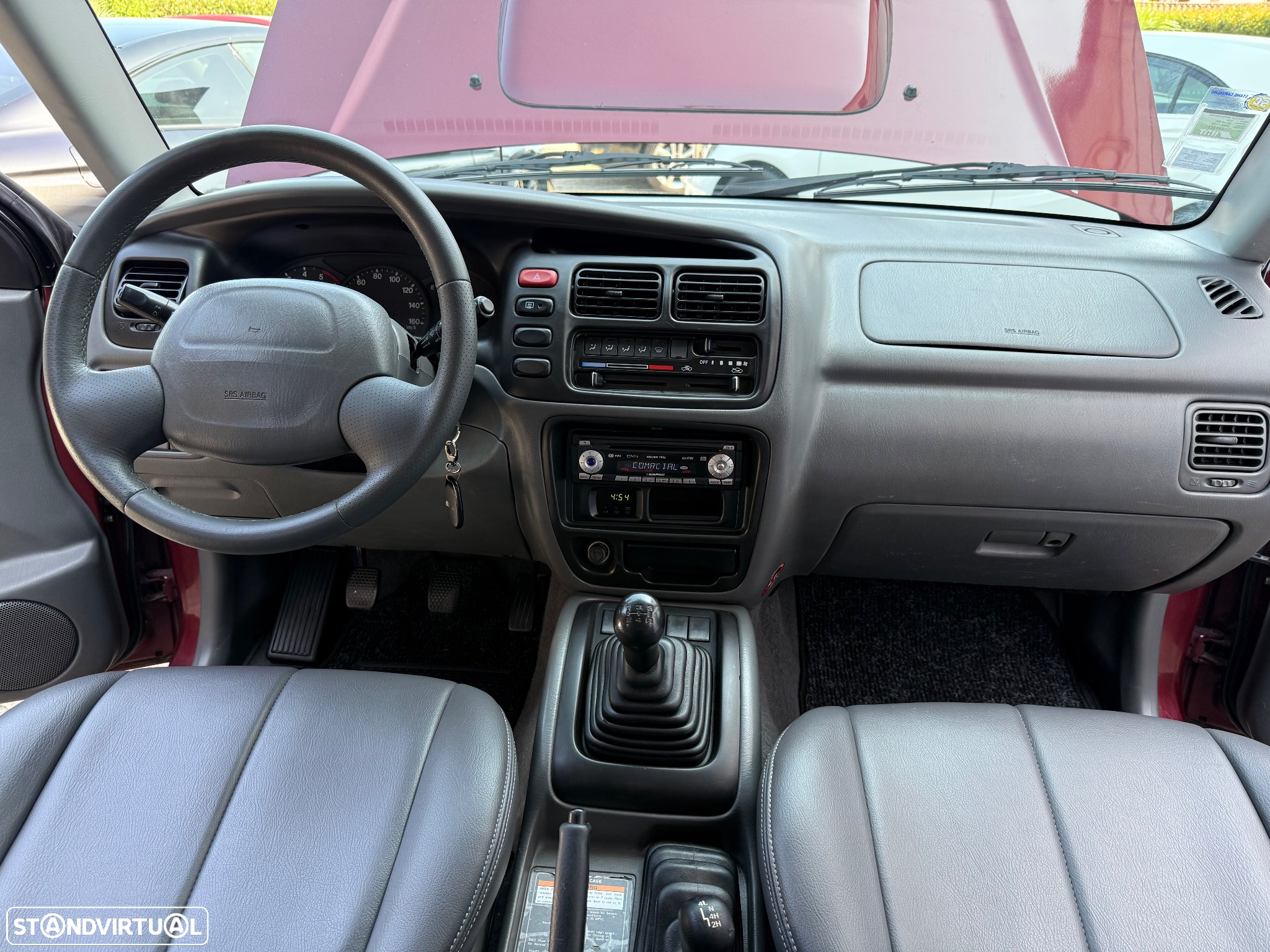 Suzuki Grand Vitara Metal Top 2.0 TDi - 44