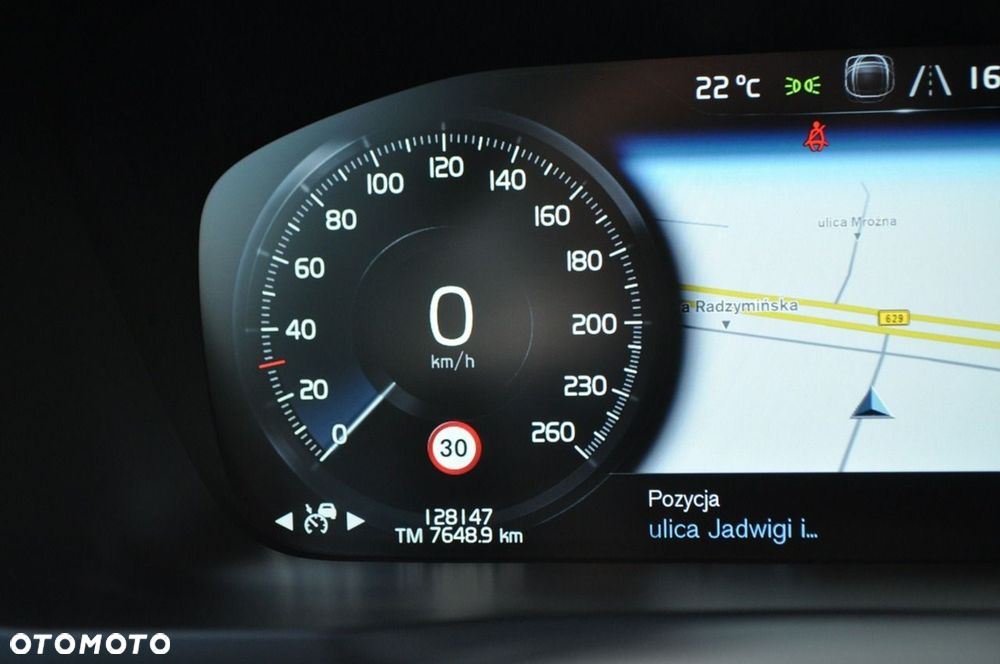 Volvo XC 90 T5 AWD R-Design - 27