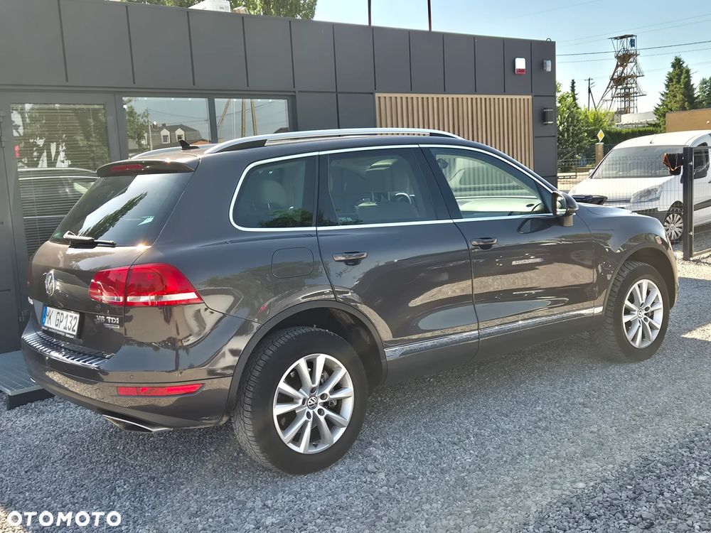 Volkswagen Touareg 3.0 V6 TDI BMT Business Line - 12