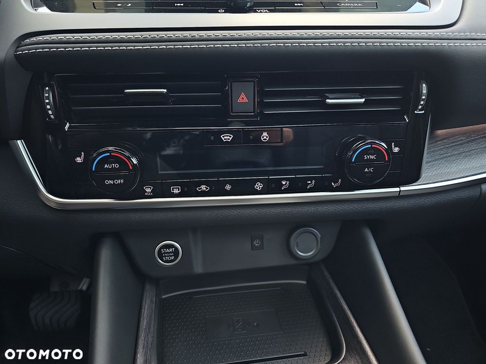 Nissan Qashqai 1.3 DIG-T MHEV Tekna - 10