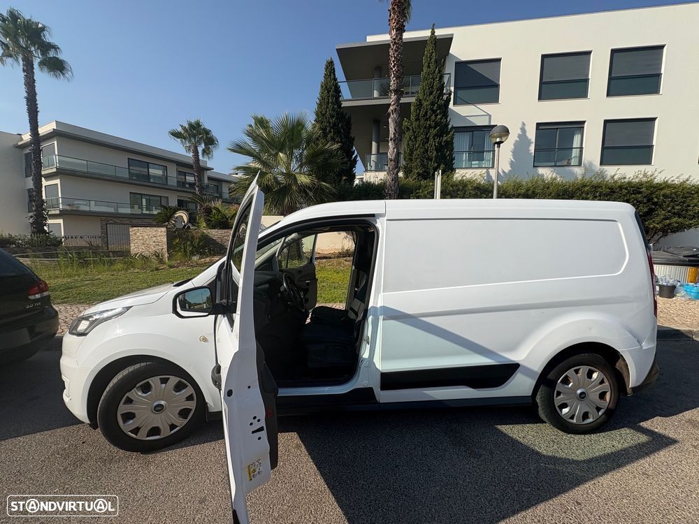 Ford Transit Connect - 19