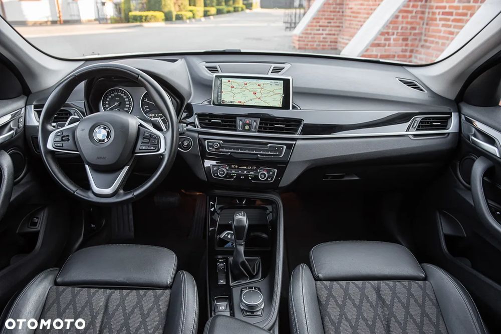 BMW X1 xDrive25d xLine - 29