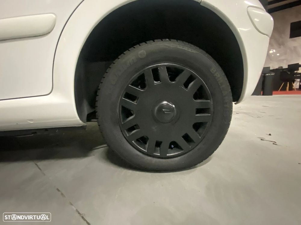 Citroën C3 1.4 HDI - 18