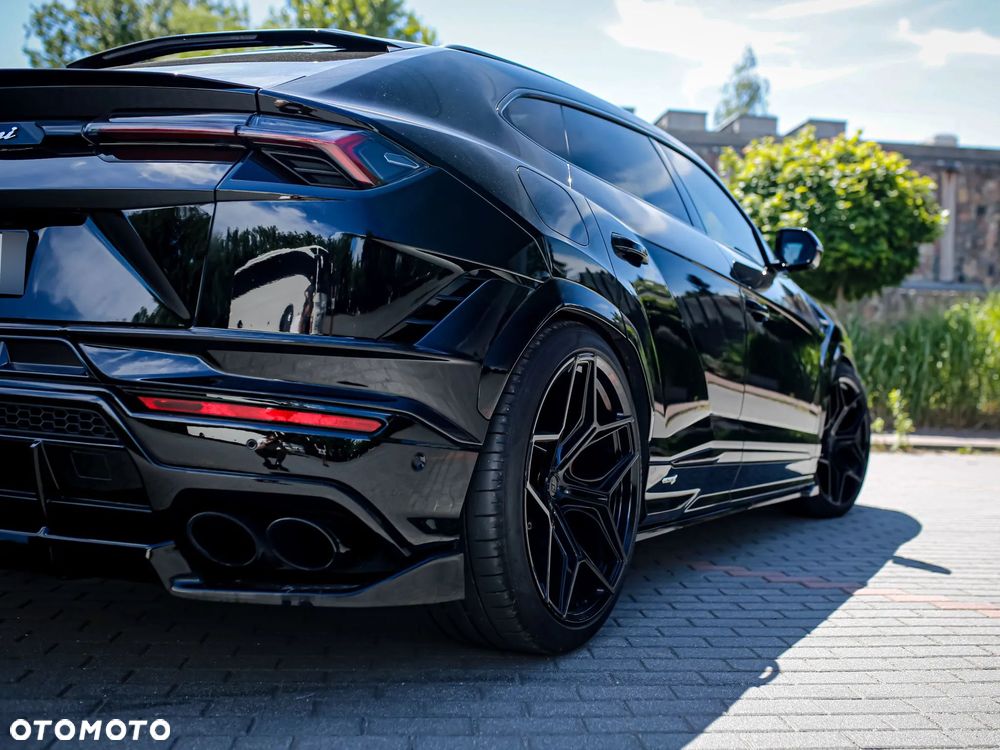 Lamborghini Urus - 7