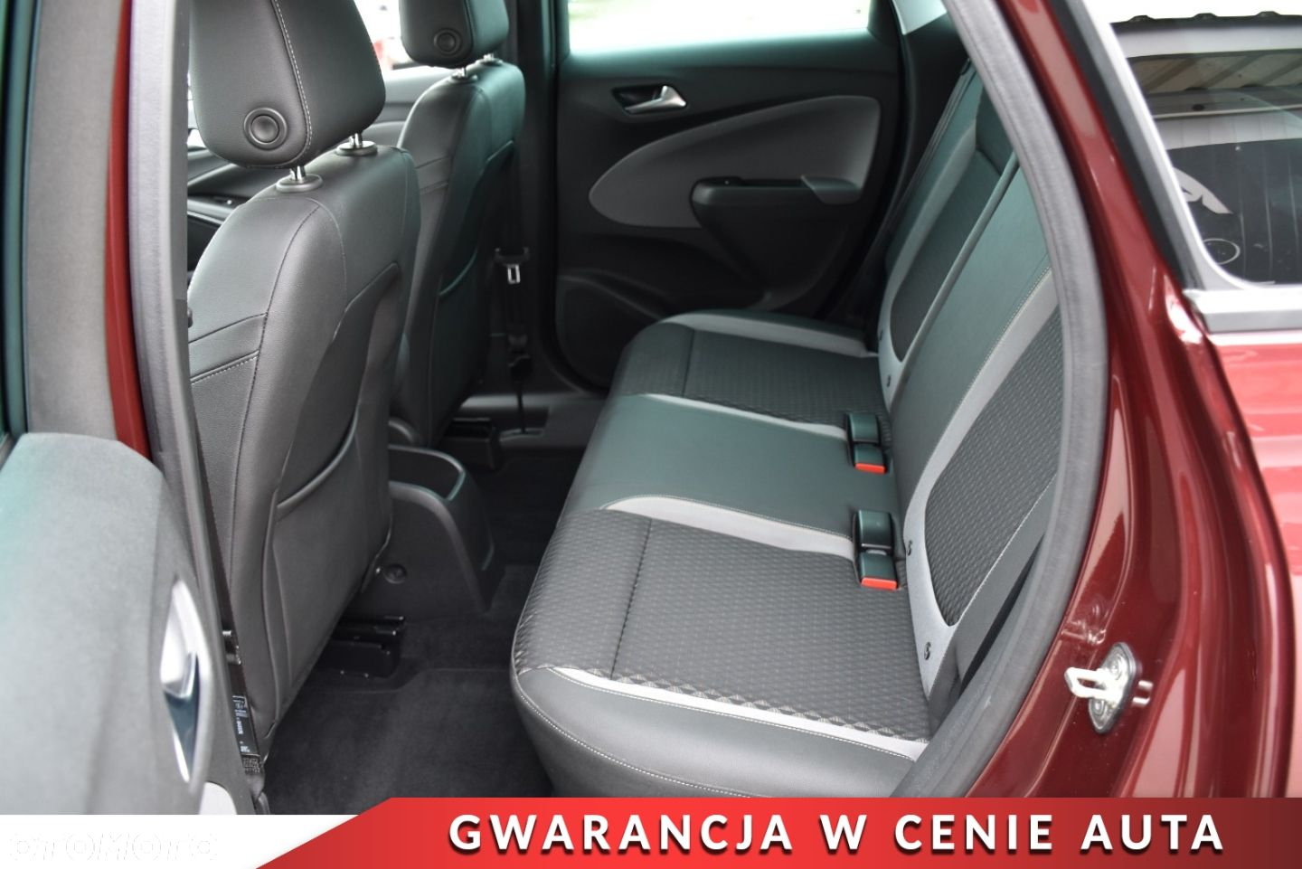 Opel Crossland X 1.2 T Elite S&S - 8