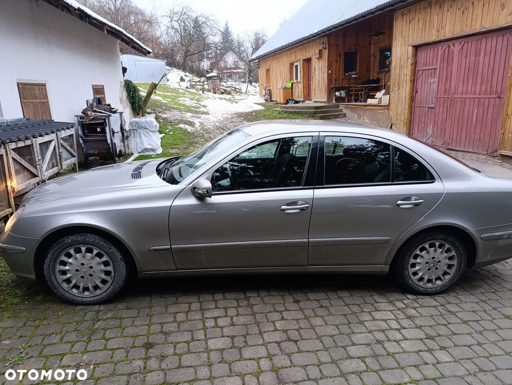 Mercedes-Benz Klasa E 220 CDI Automatik Elegance - 5