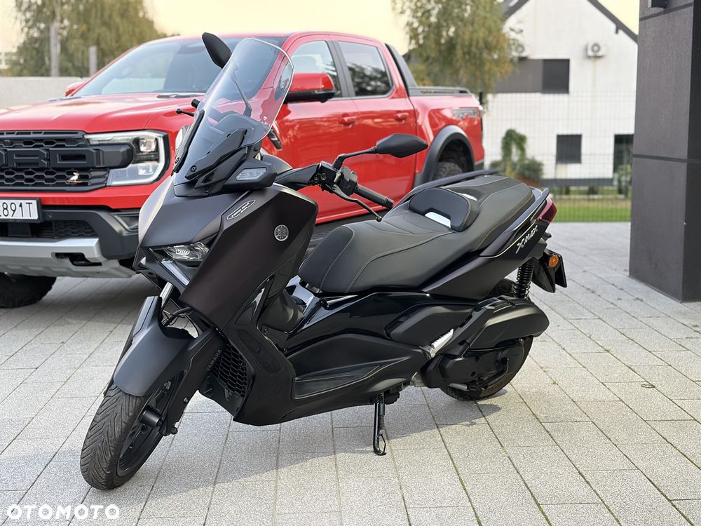 Yamaha X-max