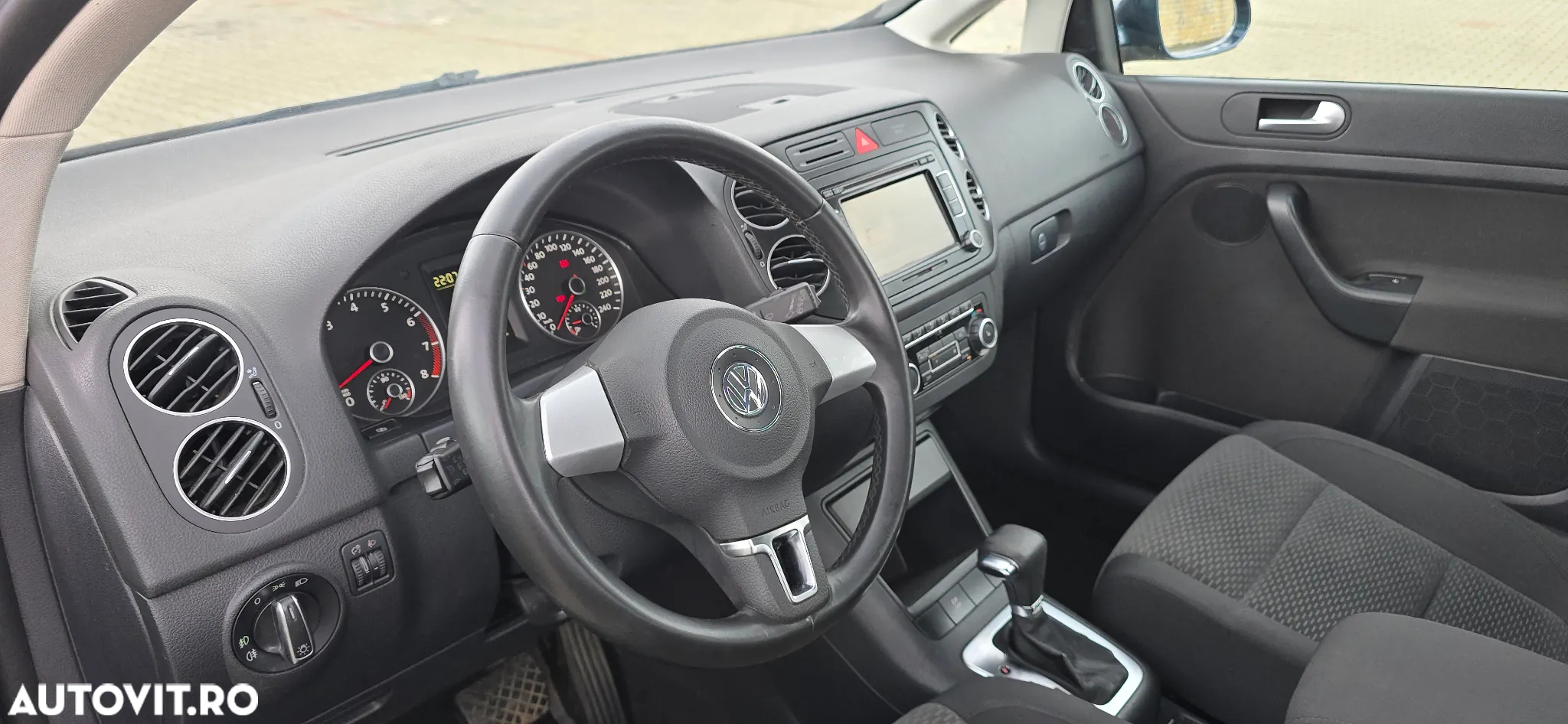 Volkswagen Golf Plus 1.2 TSI DSG Team - 16