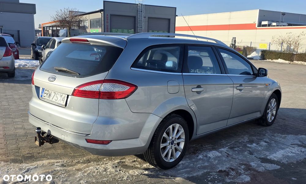 Ford Mondeo SW 2.0 Viva Titanium - 4