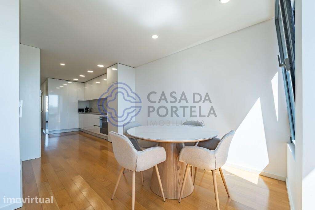 T2 Premium Mobilado na Av. da Boavista com garagem e carregamento elét - Grande imagem: 5/29