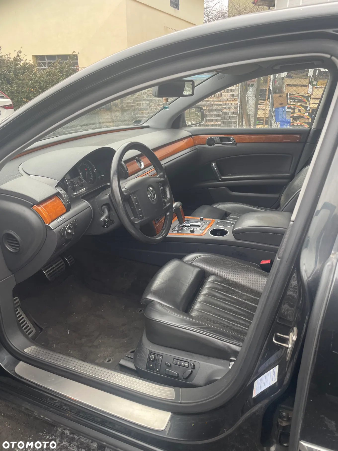 Volkswagen Phaeton 5.0 V10 TDI 4M (5 os) - 25