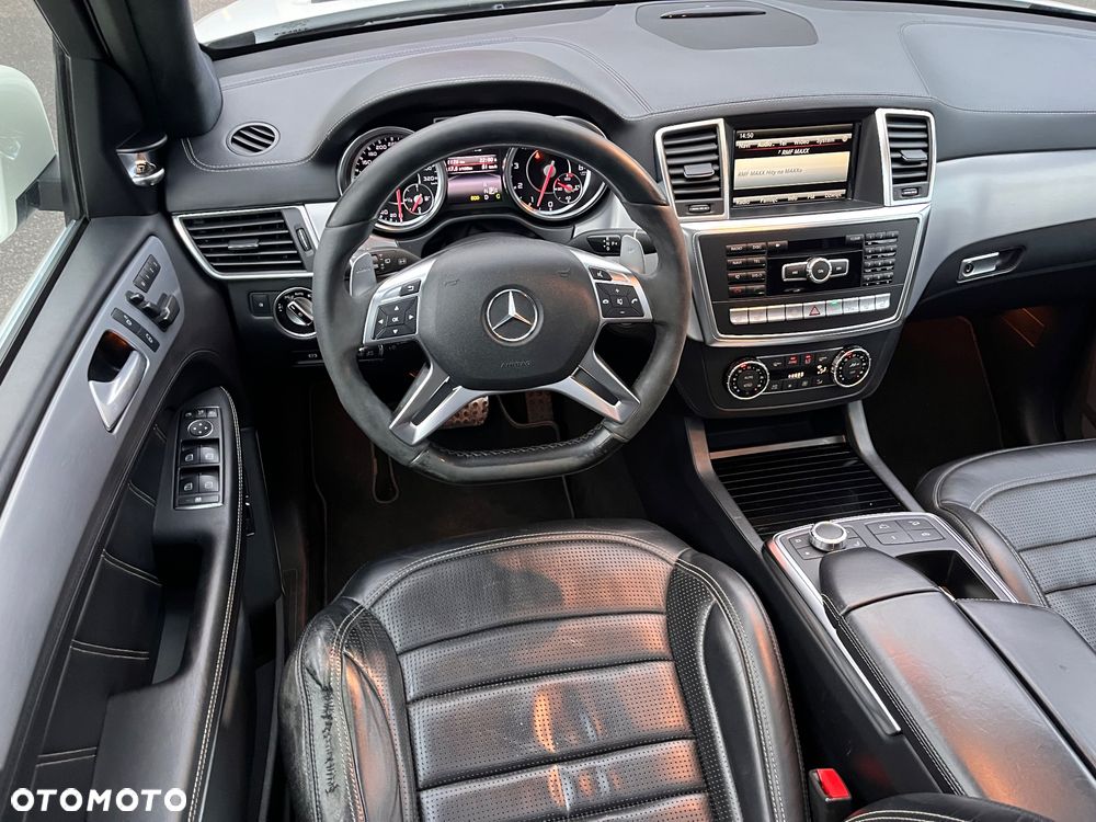 Mercedes-Benz GL - 12