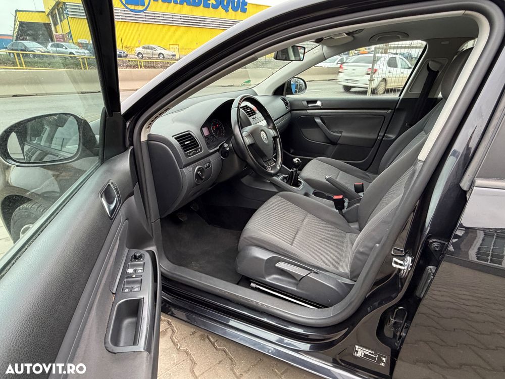 Volkswagen Jetta 1.9 TDI DPF United - 5