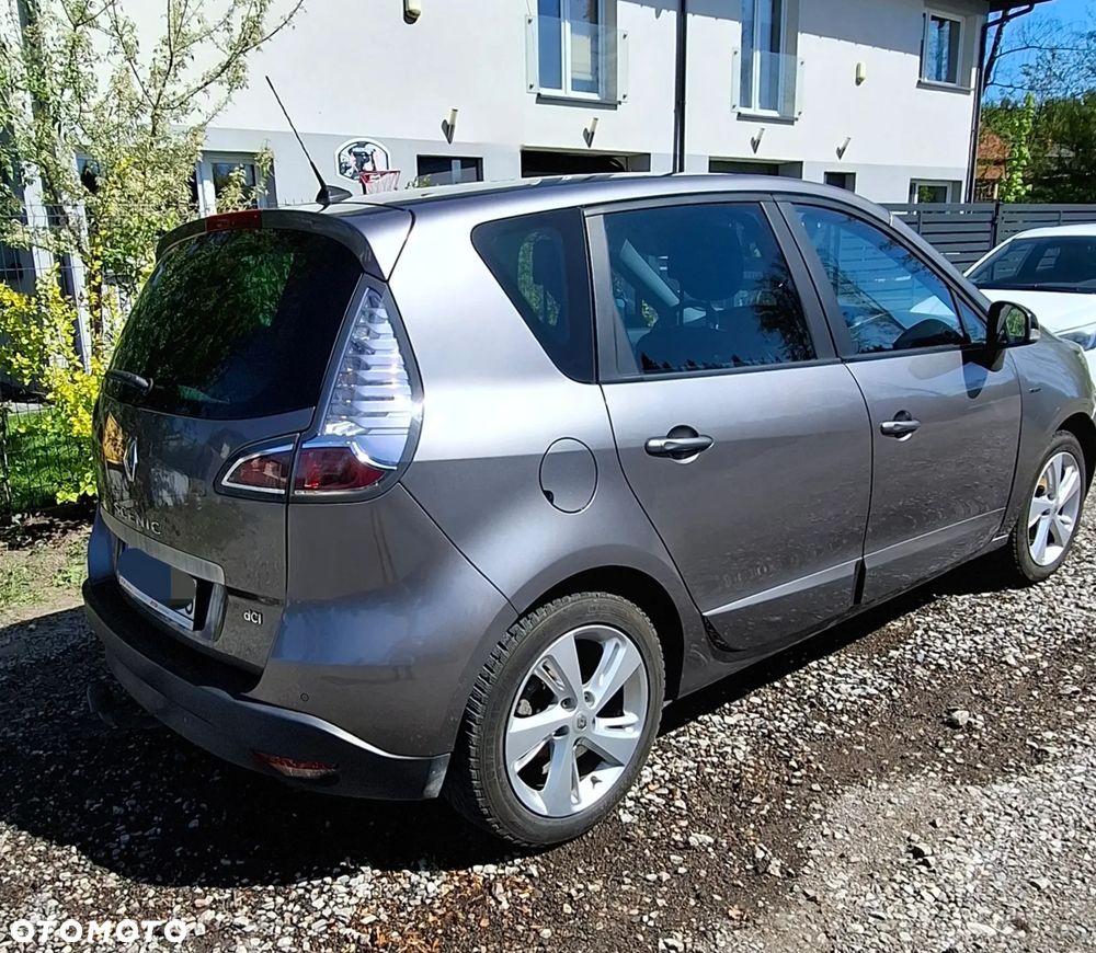 Renault Scenic 1.5 dCi Limited - 6