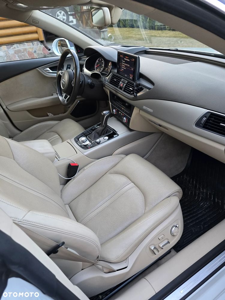 Audi A7 Sportback - 16