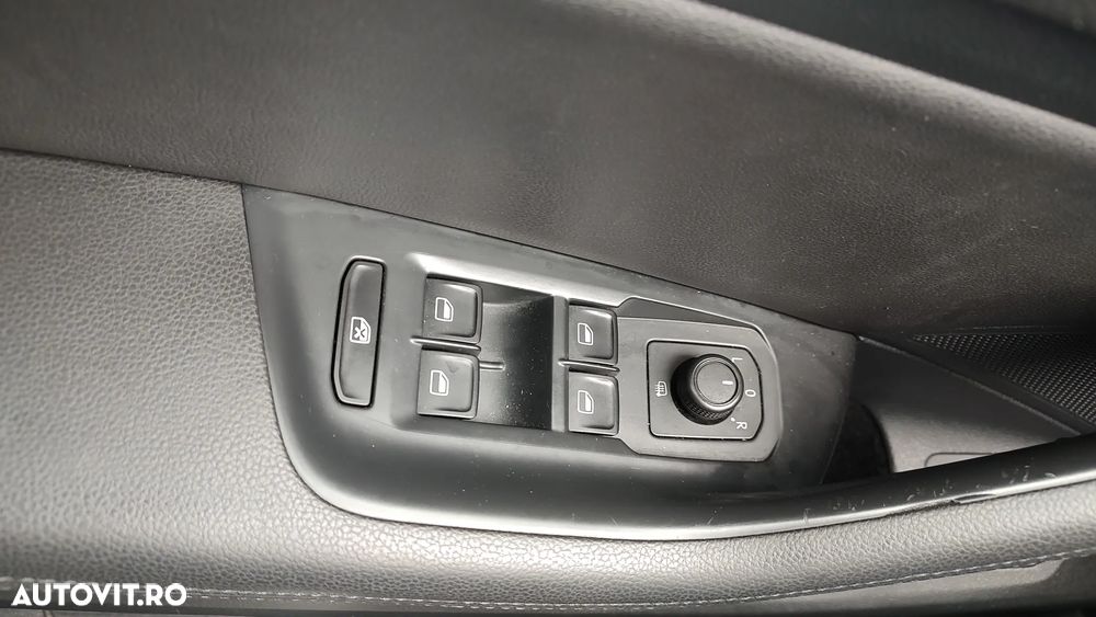 Volkswagen Passat 2.0 TDI (BlueMotion Technology) DSG Highline - 10