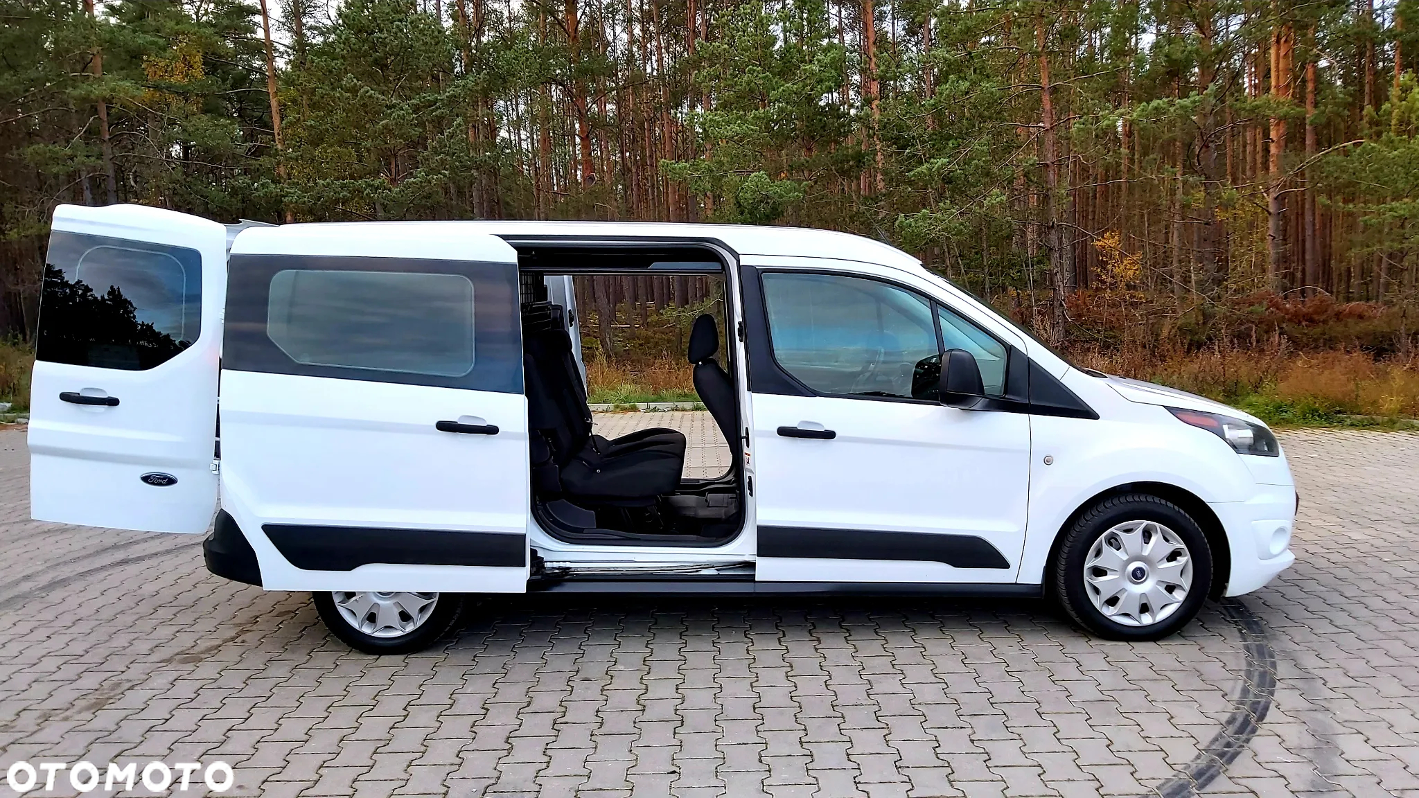 Ford Tourneo Connect Grand - 2