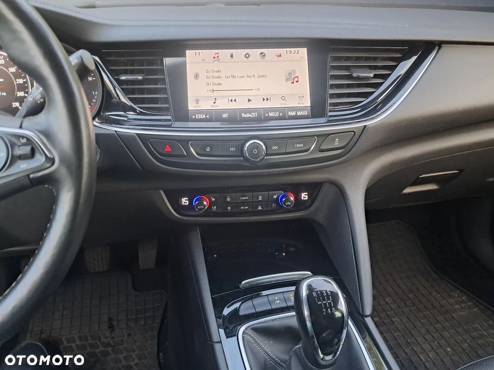 Opel Insignia - 13